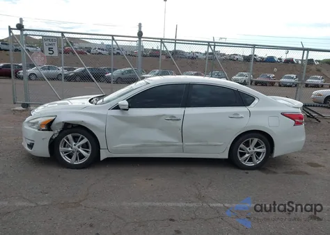 2015 Nissan Altima 2.5 Sl from USA, damaged, VIN 1N4AL3AP2FN377357